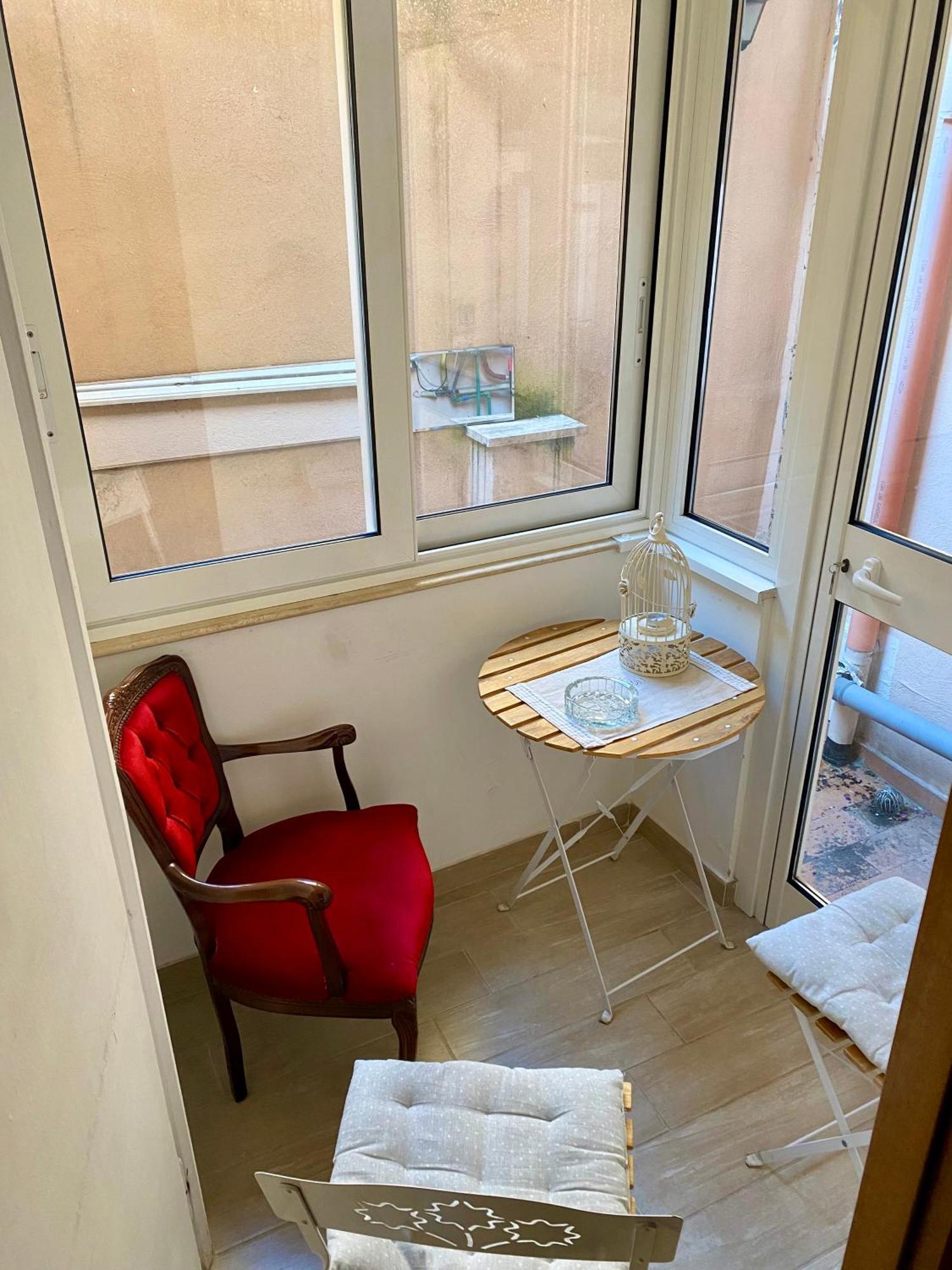 B&B Trastevere Il Vicolo Rome Exterior photo