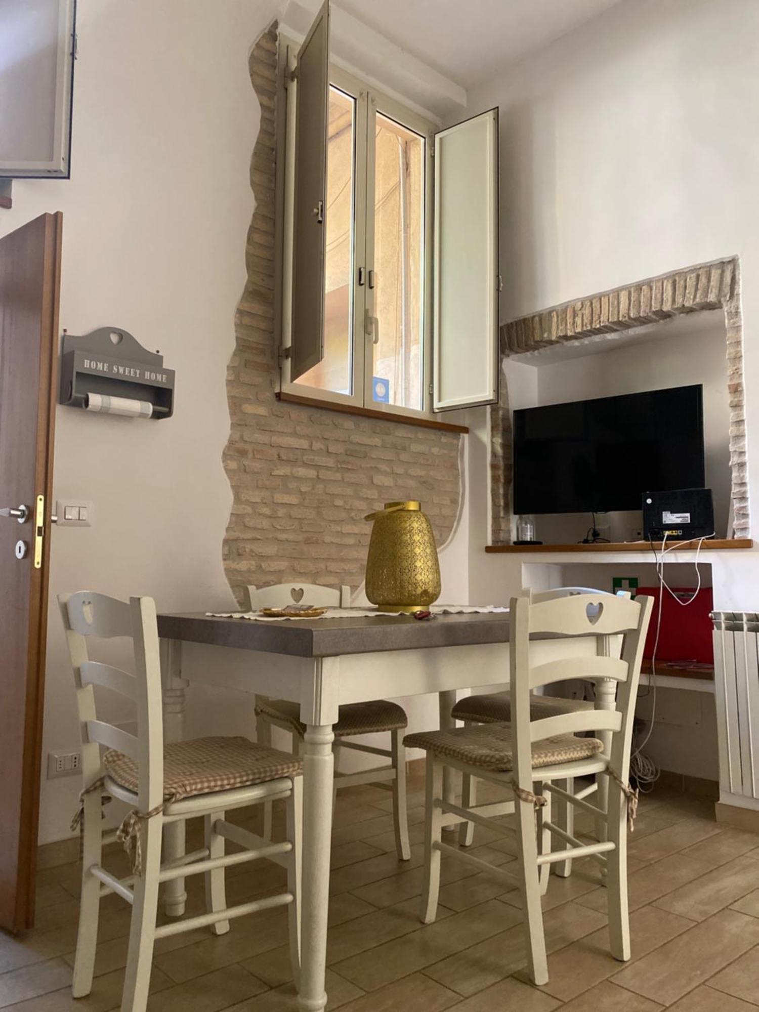 B&B Trastevere Il Vicolo Rome Exterior photo
